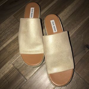Steve Madden Size 9.5 Gold Espadrilles